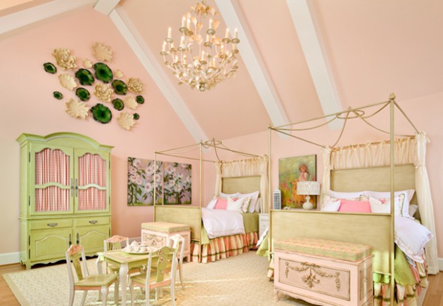 F5 lại phòng ngủ sống động cho phut giao mùa