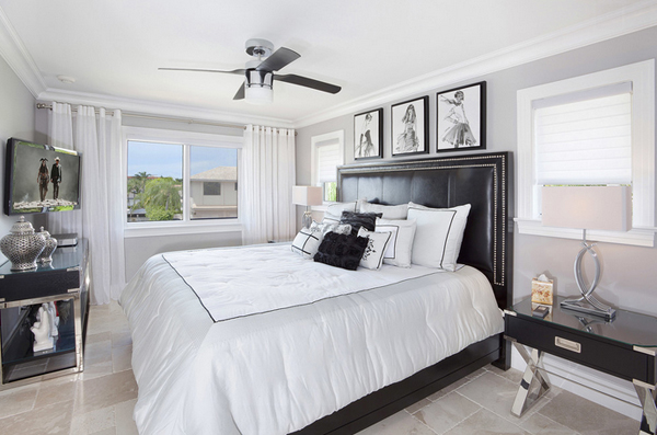 Rèm trắng tinh tế cho phòng ngủ