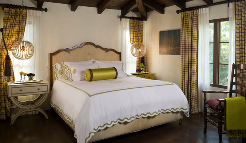 Những thiết kế đối xứng trong phòng ngủ