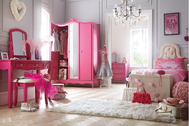 Giúp con trang trí phòng ngủ đẹp